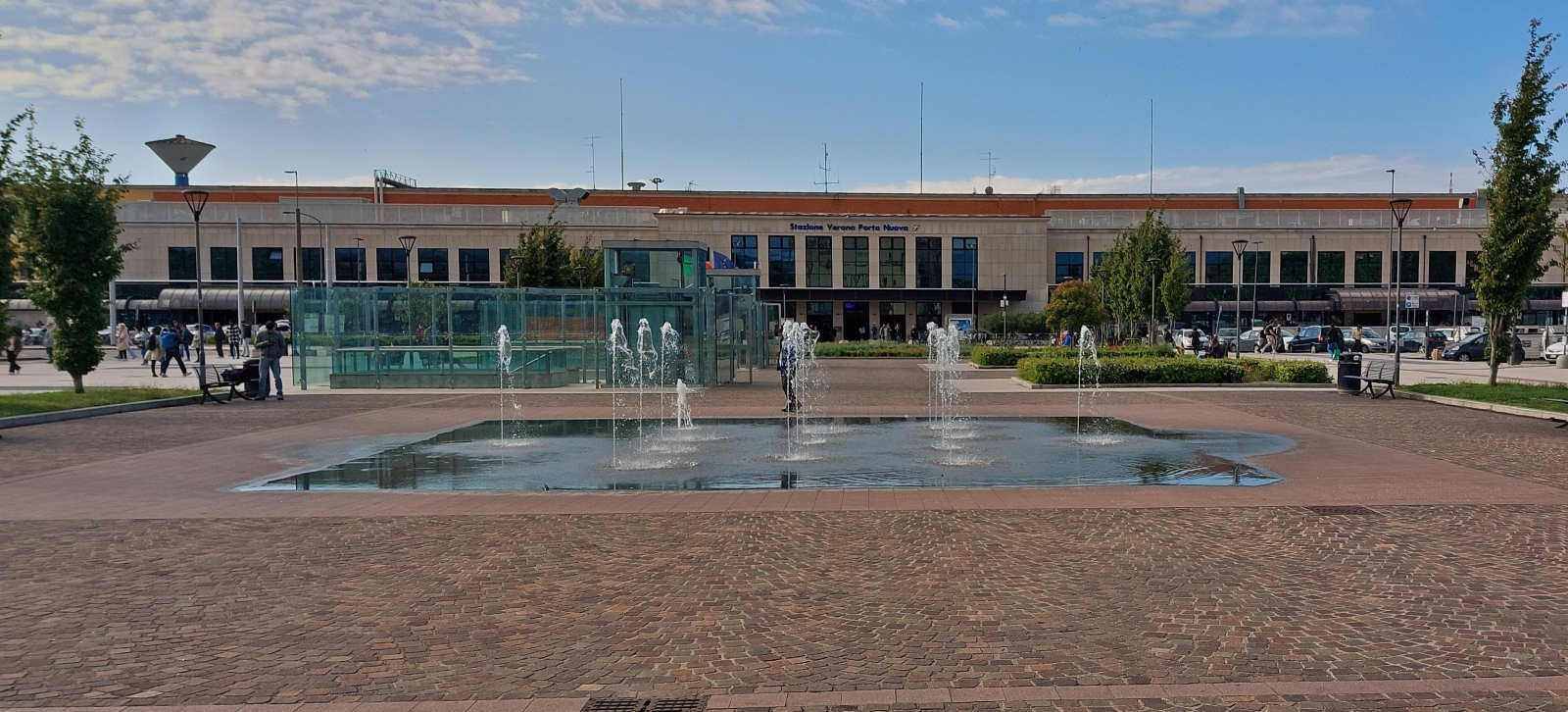 Der Bahnhof von auen in Verona Porto Nuova. 05.2025