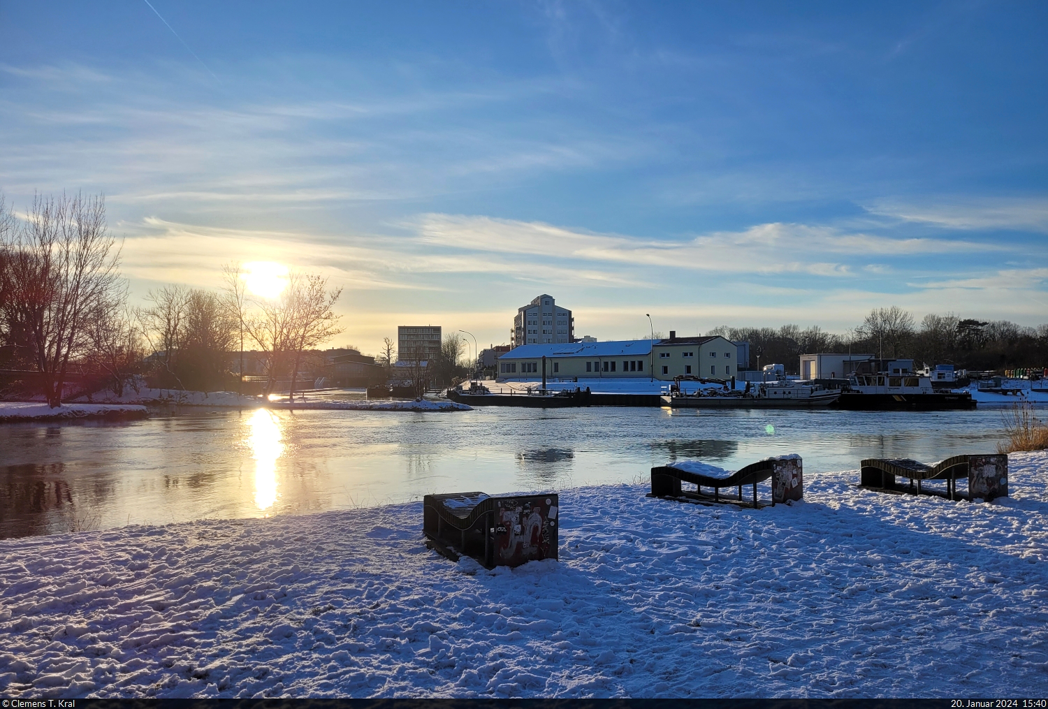 Ein frostiger Liegeplatz – am Sophienhafen in Halle (Saale).

🕓 20.1.2024 | 15:40 Uhr