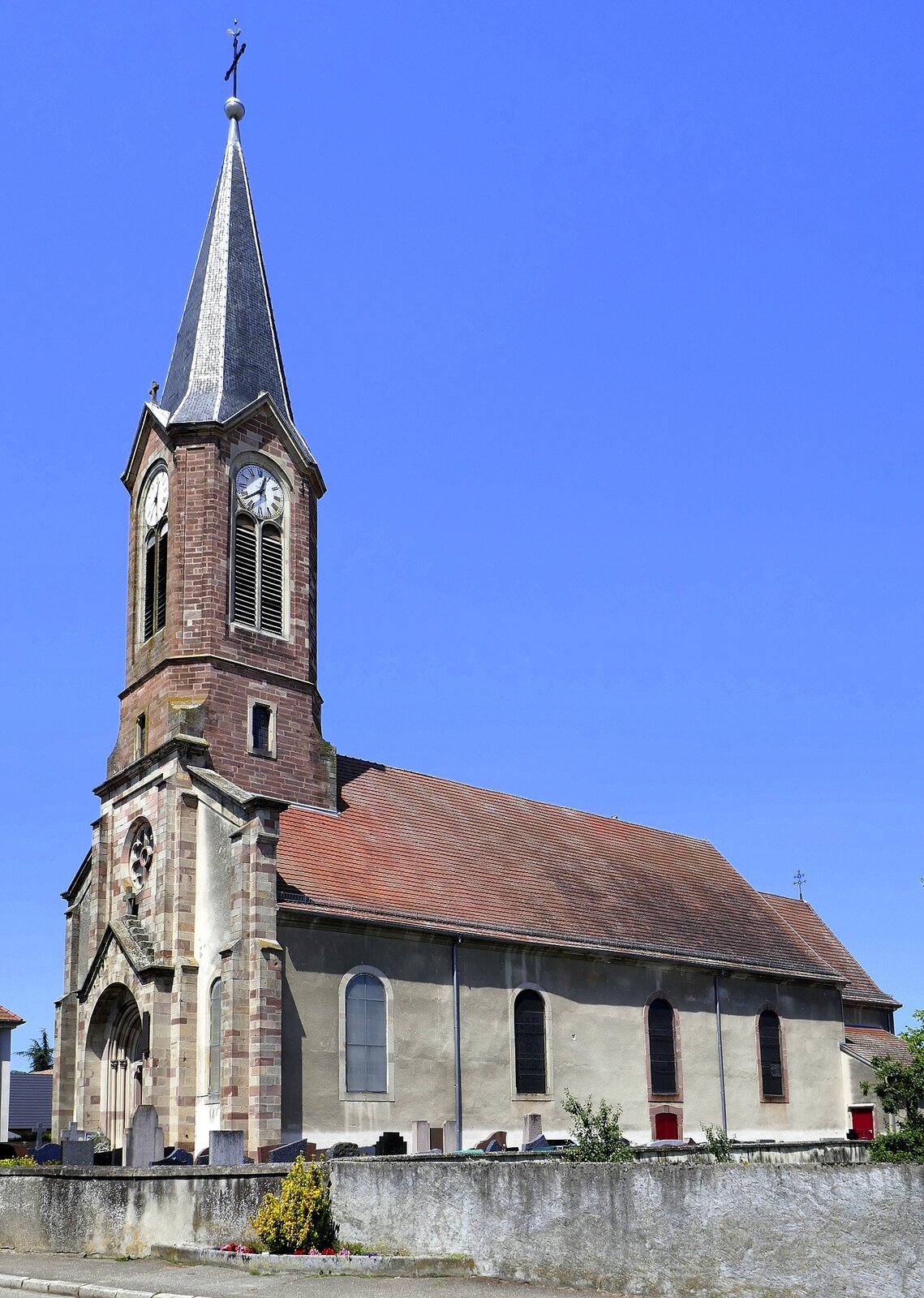 Obersaasheim, die Kirche St.Gallus, erbaut 1772-77, Juli 2021