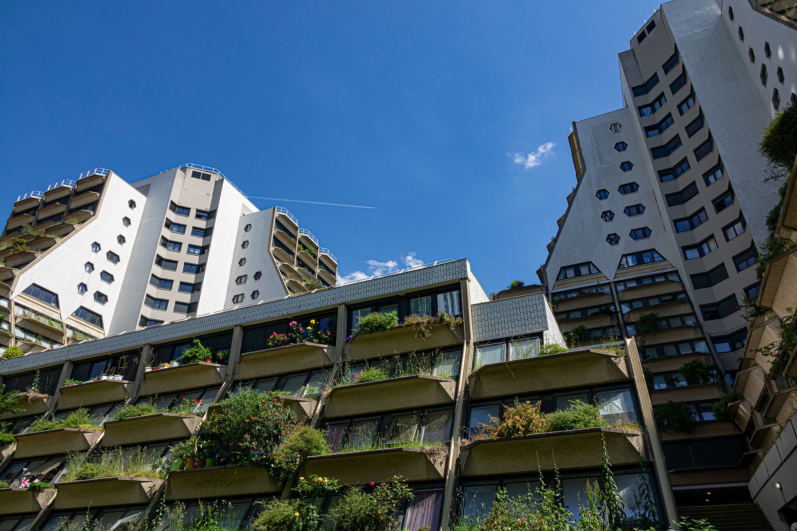 Orgues de Flandre - ein Wohnkomplex in Paris erbaut zwischen 1974 und 1980. Interessante Architektur fr  einfache Wohnturme . Foto: Mai, 2023 Paris.