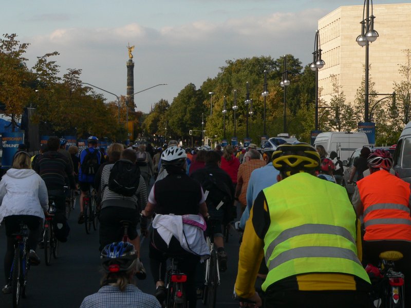 Angekommen! Vom Groen Stern zum Endpunkt Brandenburger Tor ist es nur ein Katzensprung. 26.9.2009