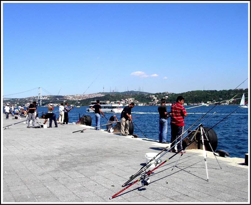 Angler am Bosporus (Istanbul/Trkei)
