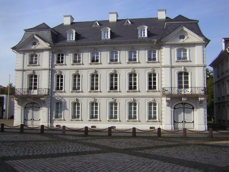 Auch dieses Haus ist auf dem Ludwigsplatz in Saarbrcken zu sehen.