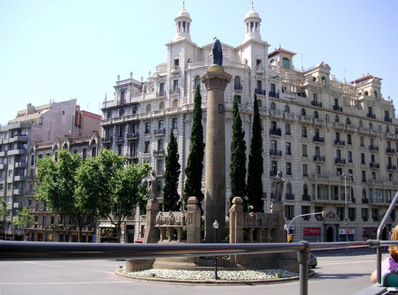 BARCELONA (Provincia de Barcelona), 05.06.2006, Plaa de Mossn Jacint Verdaguer