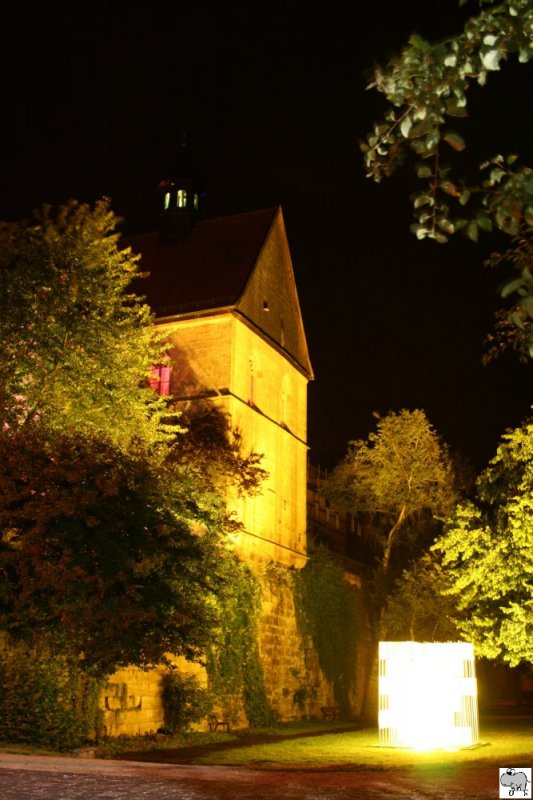 Bereits zum vierten mal fand 2009 die Veranstaltung  Kronach leuchtet  statt. Wie in den Jahren davor gab es wieder viele interessante Lichteffekte zu entdecken. Die Aufnahme entstand in der Nacht vom 18. auf den 19. Juli 2009 in der nhe des Stadtgraben.