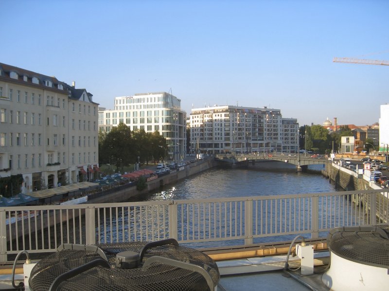 BERLIN, Blick vom Bhf Friedrichstrasse zur Spree
2007