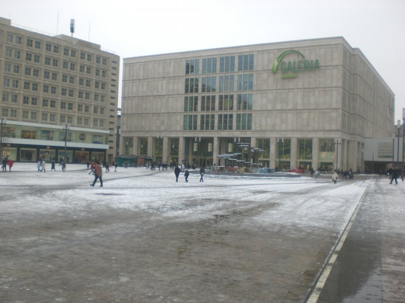 Berlin Dezember 2008, der Alexanderplatz.