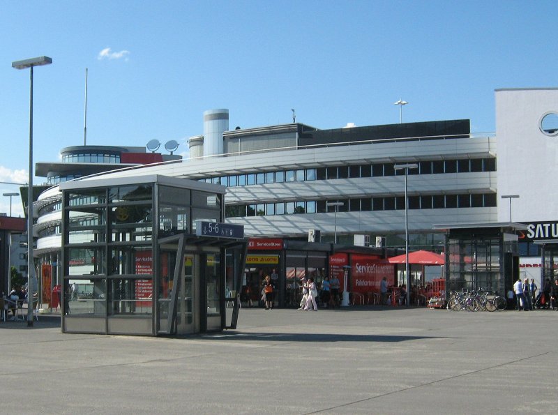 Berlin-Gesundbrunnen, Gesundbrunnenceenter und Fahrsthle zur S-Bahn, Sommer 2008