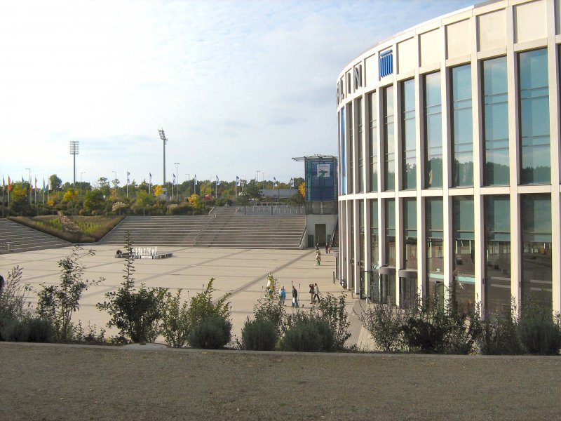 Berlin, Messegelnde am Funkturm - Sdeingang, Sept. 2008