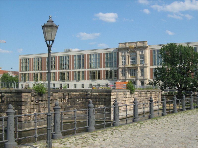 Berlin-Mitte, Blick zum ehemaligen Staatsratsgebude, Zustand 11.6.2007