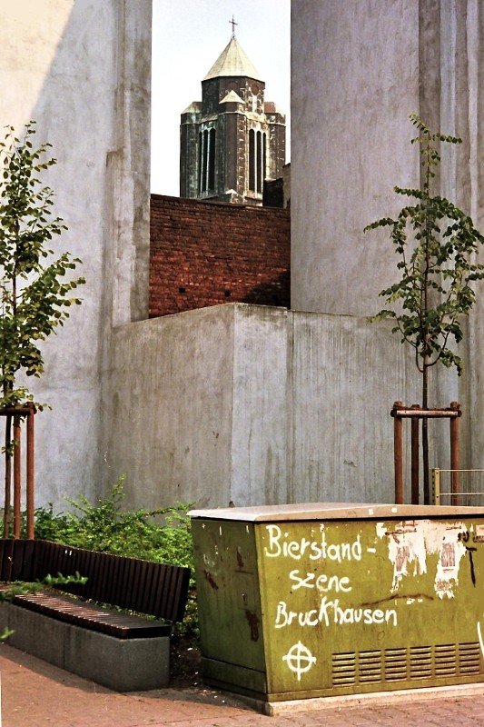  Bierstandszene Bruckhausen  (28. Juli 1989)