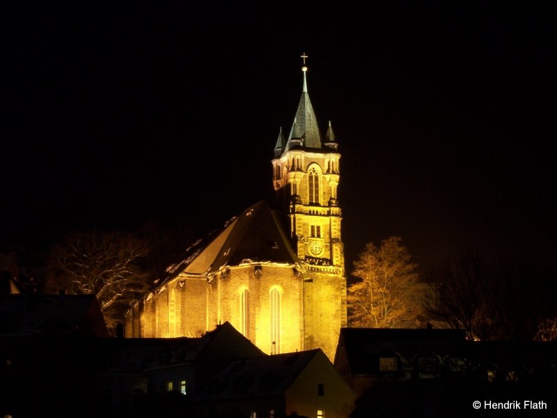 Blick auf die St.-Katharinenkirche in Buchholz (Erzgebirge) am 21.11.2007. Im Februar 1945 wurde die Kirche durch einen Bombenangriff fast vllig zerstrt. In den 1970iger Jahren wurde die Kirche wieder aufgebaut.