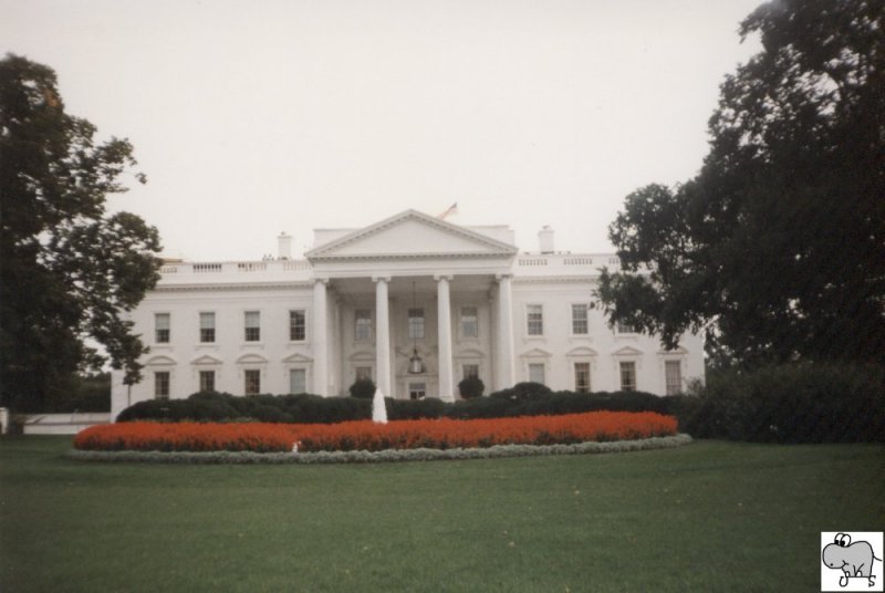Blick auf das Weie Haus, den Sitz des amerikanischen Prsidenten. Die Aufnahme entstand whrend unserer USA Reise 1997.