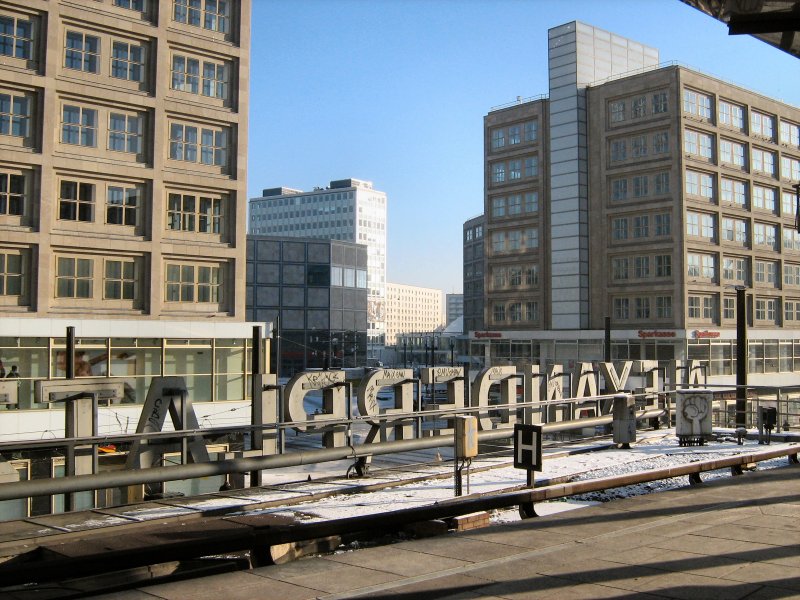Blick vom Bhf Alexanderplatz, Januar 2009