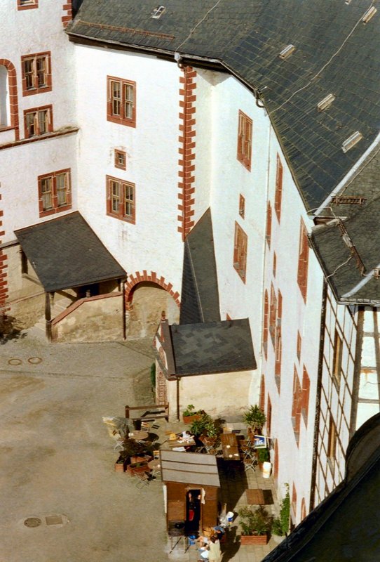 Blick in den Hof der Osterburg - Weida/Thringen, Sommer 2005