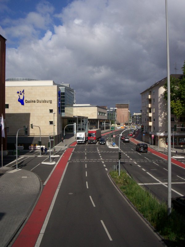 Blick in die Landfermannstrae, Rckseite vom City Palais mit Spielcasino, im Hintergrund die Liefrauenkirche welche in Zukunft fr die Bereiche Kultur und Kunst genutzt werden soll