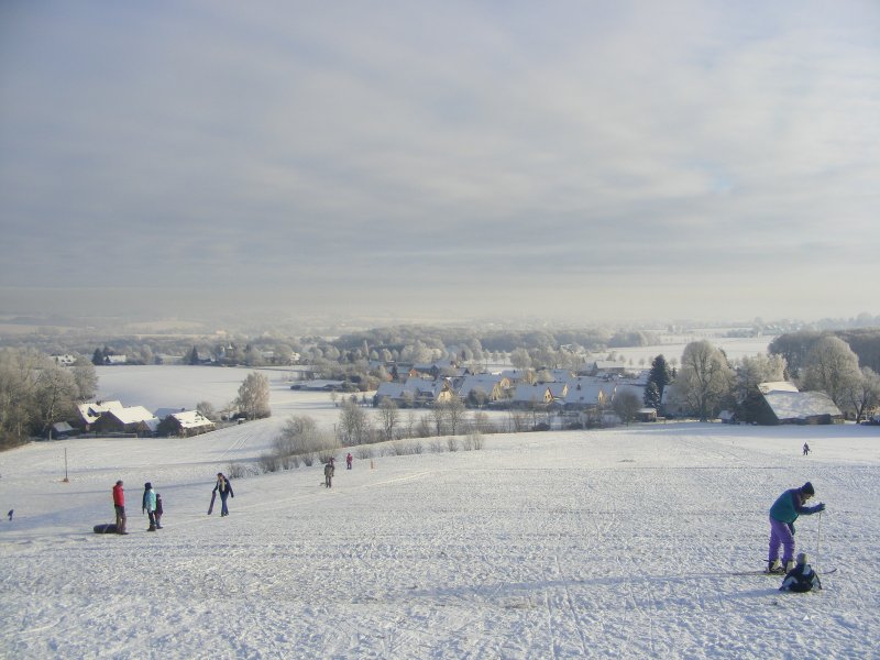 Blick vom Wiehengebirge bei Rdinghausen / Kreis Herford in Richtung Herford - Bielefeld.