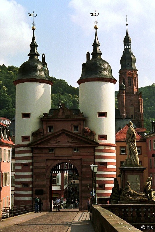 Brckentor und Turm der Heiliggeistkirche (Juli 1995)