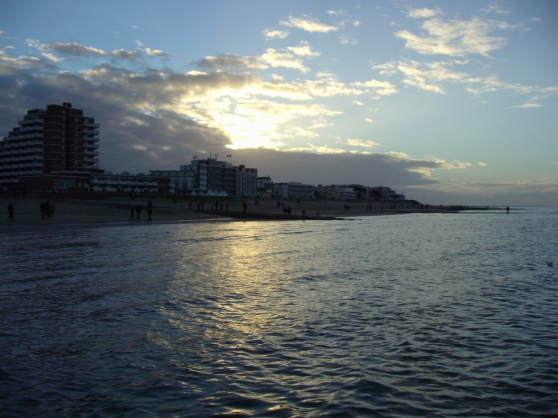 Cuxhaven-Sahlenburg bei Sonnenuntergang