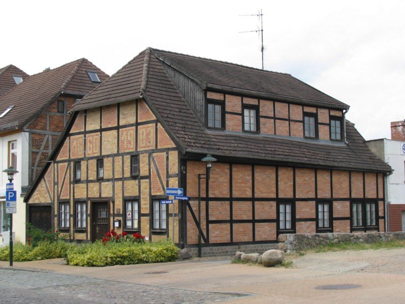 das lteste Haus von Grevesmhlen aus dem Jahre 1660 in der Groen Seestrae, 22.06.2008