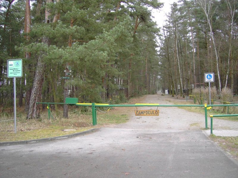 Das  noch  Naherholungsgebiet fr die Stadt Guben. CampDeulo liegt leider im Planungsbereich fr die Erweiterung eines Braunkohletagebaus.
