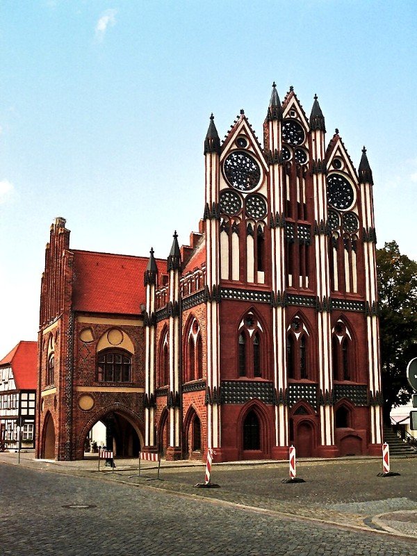 Das Rathaus von Tangermünde (September 2004)