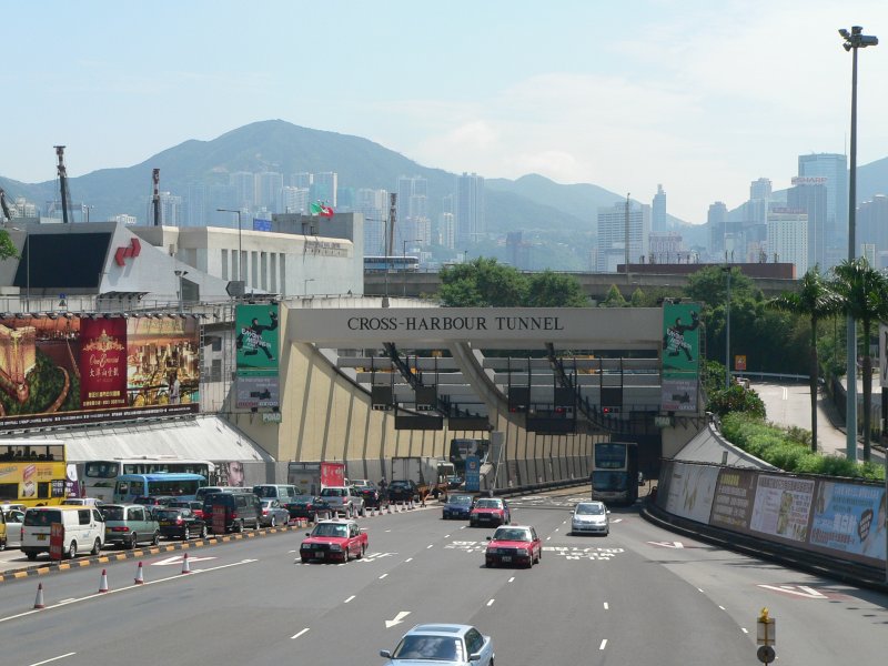 Der Cross Harbour Tunnel verbindet Kowloon mit Hong Kong Island. 09/2007