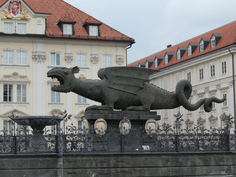 Der Lindwurm Wahrzeichen der Krntner
Landeshauptstadt Klagenfurt am 07.06.2007