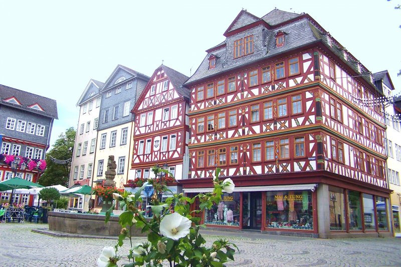 Der Marktplatz von Herborn, Sommer 2006