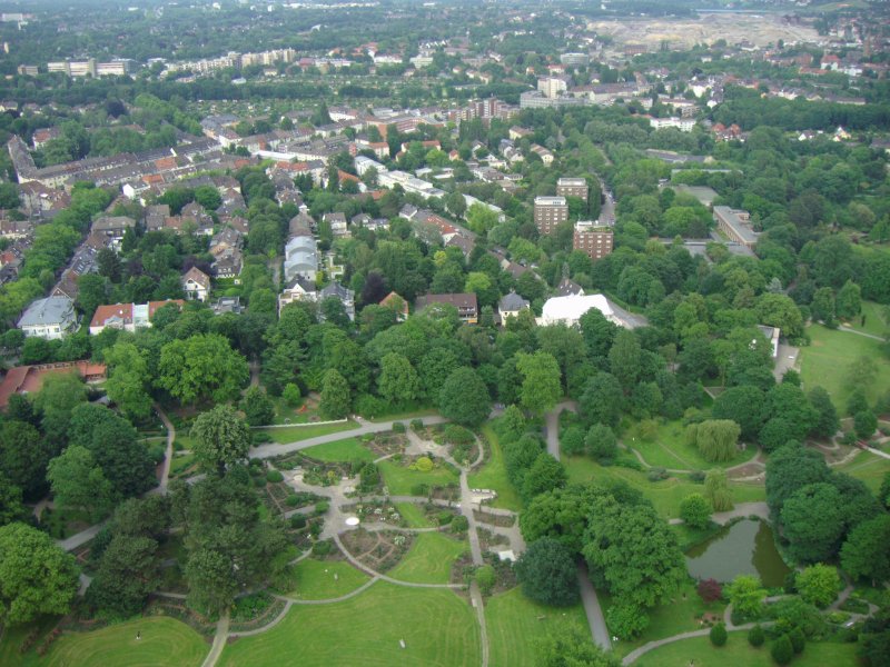 Der Westfalenpark von oben aus Sicht der Aussichtplattforms des Florian-Turmes