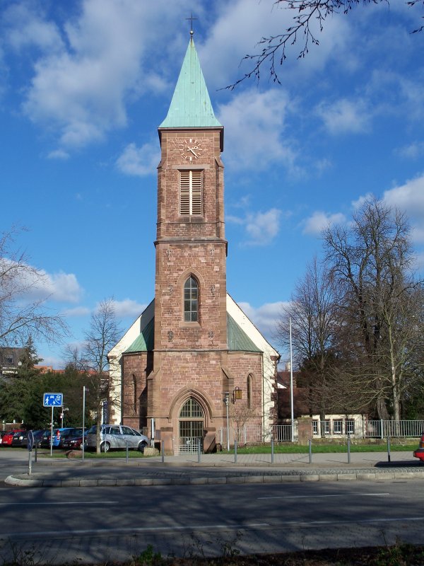 Die Altstdter Kirche nahe der rmischen Furt durch die Enz.
Die der Stadt auch den Namen ``Portus´´ Pforzheim gab.
Die Kirche ist auf den Grundmauern einer rmischen Siedlung gebaut.