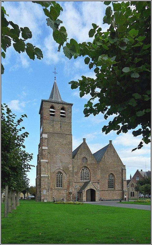Die Kirche  Sint Antoniuskerk  in Blankenberge feiert in diesem Jahr ihren 650. Geburtstag. 12.09.08 (Jeanny)