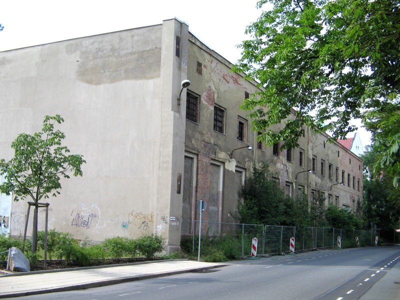 Die letzte Zeugin des hartmannschen Wirkens in Chemnitz, die letzte erhaltene Werkhalle und heutiger Zankapfel an der Fabrikstrae, 09.07.07