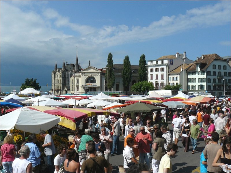 Die Marchés Folkloriques in Vevey waren am 02.08.08 gut besucht. (Hans)