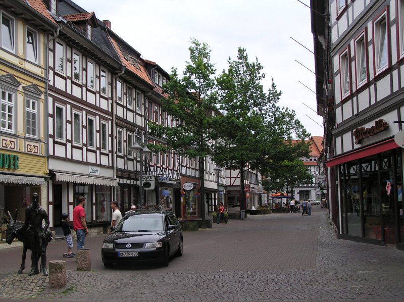 Die Strae  Am Schilde  in Osterode am Harz.