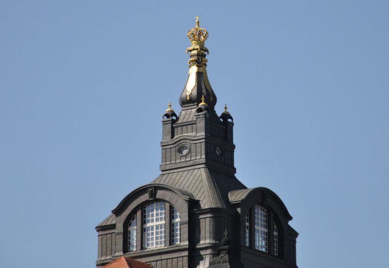 Die Turmspitze (Krone) auf der Staatskanzlei in Dresden - 01.09.2009