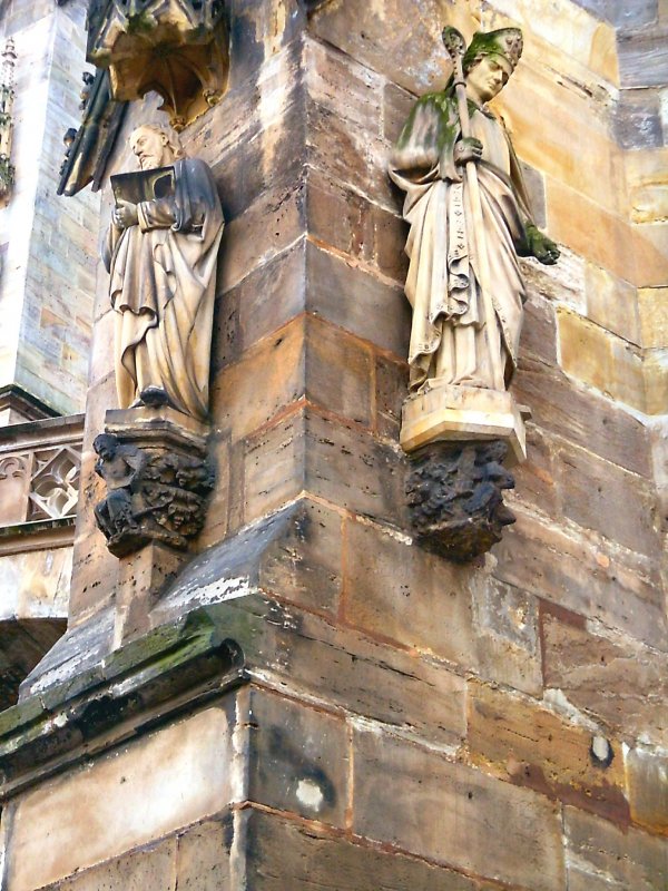 DOM zu ERFURT, Detail Figuren - Aufnahme von 2004