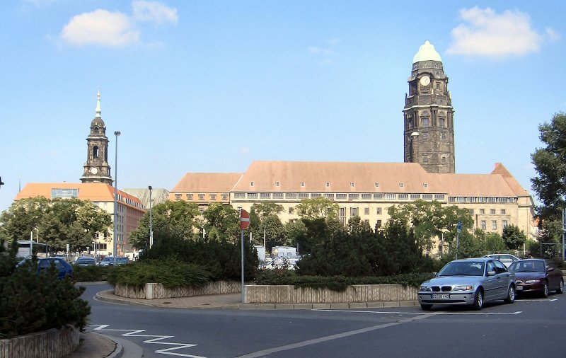 Dresden, August 2005 - Blick zum Rathaus