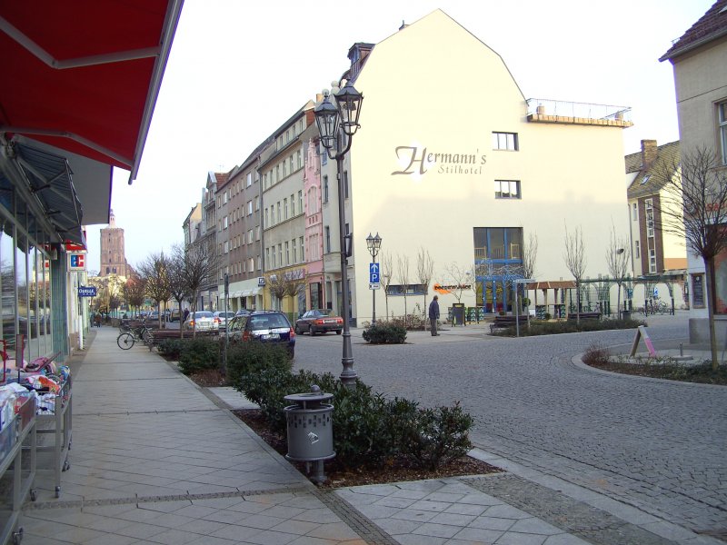 ehem. Geschftshaus der Fa. Pelz Hermann, heute Hermann`s Stilhotel, Frankfurter Strae