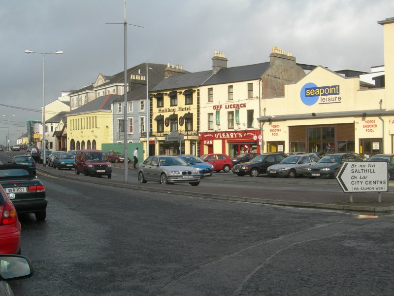 Ein Blick auf den Ortskern von Salthill.
Okt. 2006

