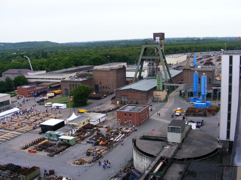 Ein Blick aus dem Kontrollraum der Kohlenwsche des Bergwerks Auguste Victoria 3/7 in Marl beim Tag der offenen Tr am 9. Mai 2009. 
