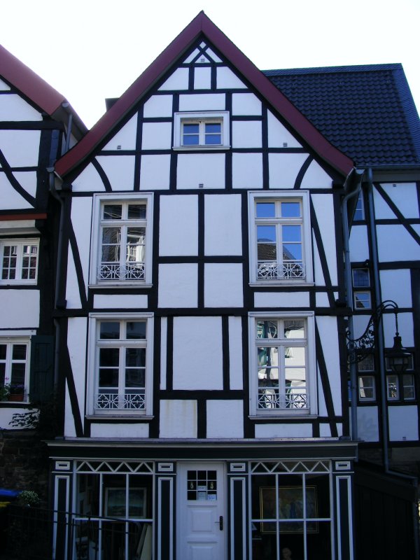 Ein Fachwerkhaus am Siegfried-Reda-Platz