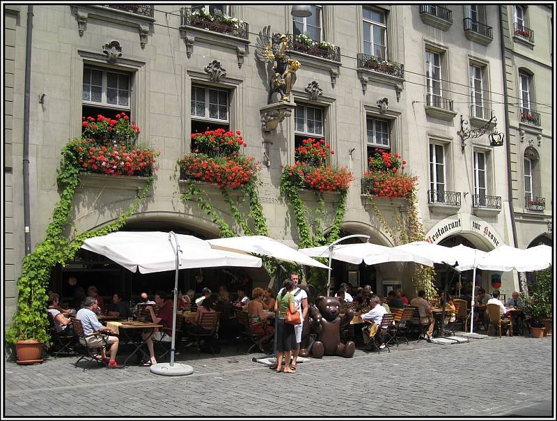 Ein Restaurant in der Innenstadt von Bern. (26.07.2008)