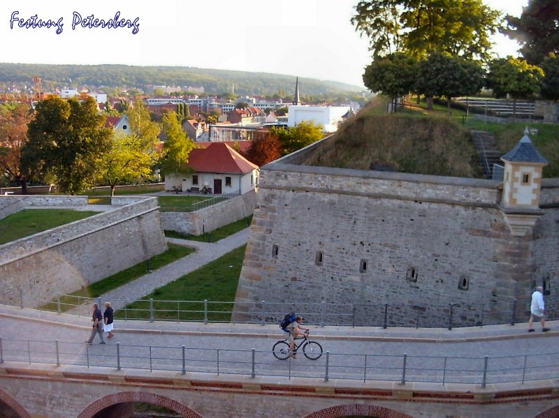 ERFURT - Festung Petersberg, im Hintergrund der Steigerwald, 2006