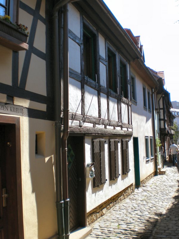 Erfurt, Gasse am Augustinerstrasse bei Tageslicht, 2007