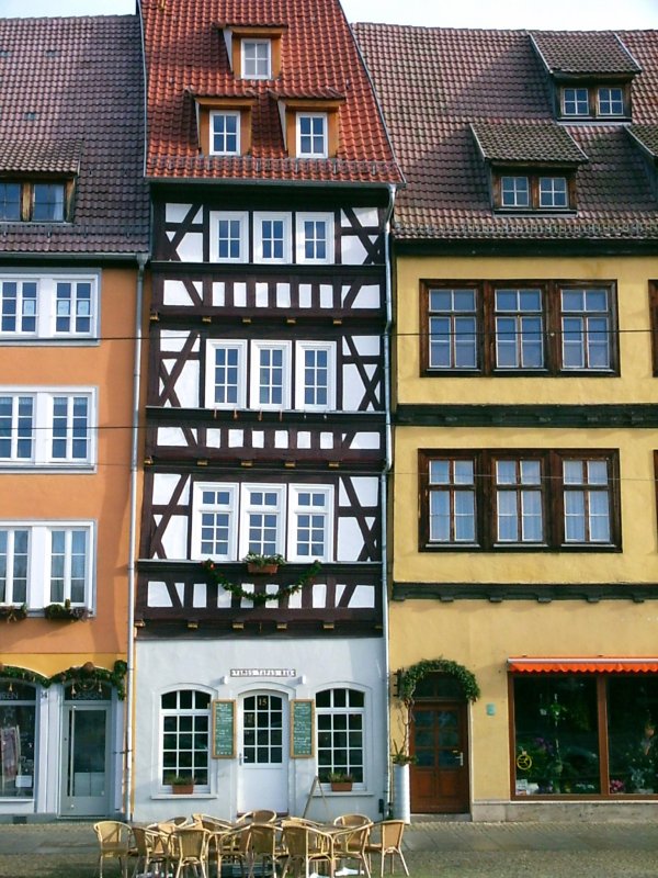 Erfurt, Schmales Haus am Domplatz, 2006