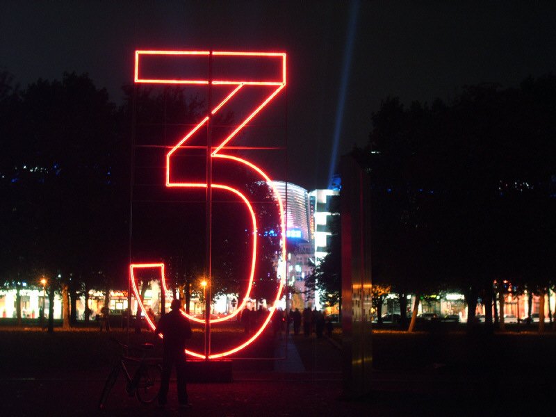 Festival of lights Berlin Okt.2008 - Marx-Engels-Forum / Licht-Uhr