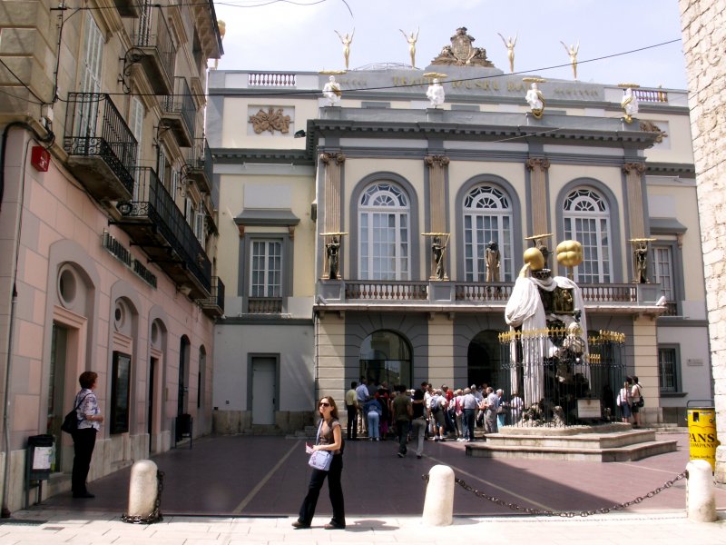 FIGUERES (Provincia de Girona), 10.06.2006, der Eingang zum Dali-Museum
