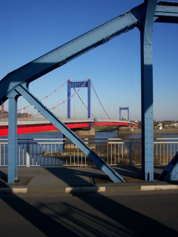 Friedrich-Ebert-Brcke - Blick von Homberg Richtung Ruhrort