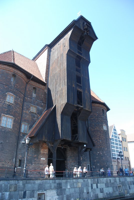 GDAŃSK, 20.06.2007, das Krantor von der Flussseite aus gesehen